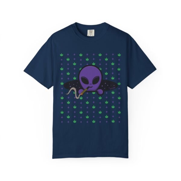 17696664524125366036_2048.jpeg Purple Alien Portal T-shirt features a purple alien popping out of a black hole smoking a blunt. weed pattern behind alien