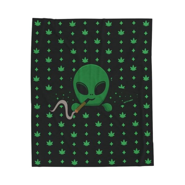 Green Alien Portal blanket features a green alien popping out of a black hole smoking a blunt. weed pattern behind alien