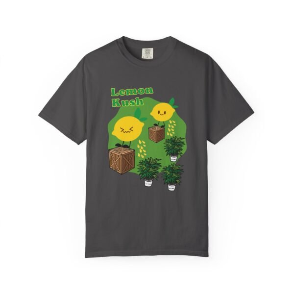 This Lemon Kush T-shirt features two weed leaves two lemons standing on boxes squirting lemon juice on weed plants like they are peeing on them. "Lemon Kush is written above the lemons with a green background.