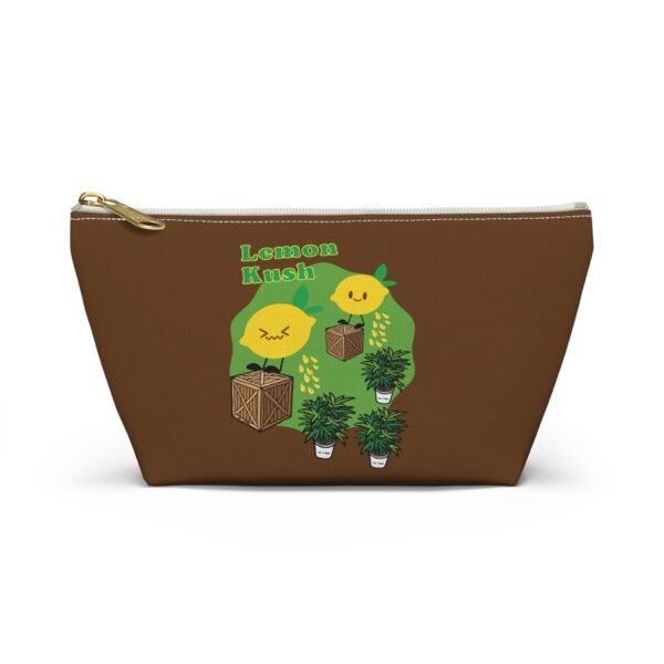 This Lemon Kush accessory pouch t-bag features two weed leaves two lemons standing on boxes squirting lemon juice on weed plants like they are peeing on them. "Lemon Kush is written above the lemons with a green background.